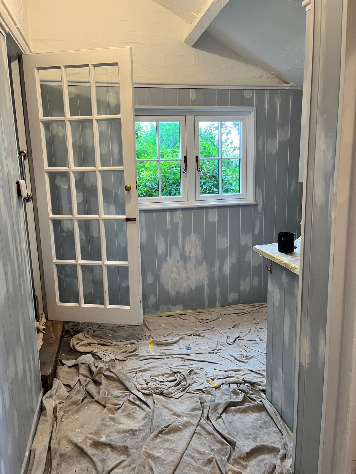 Hallway & Toilet - Image 3