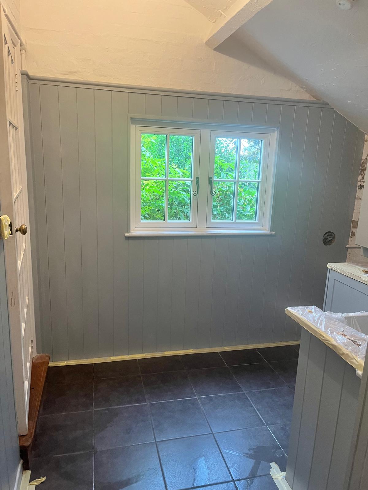 Hallway & Toilet - Image 6